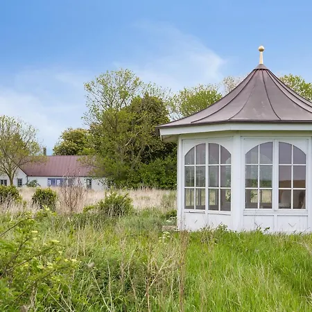 Bed & Breakfast Petersminde *